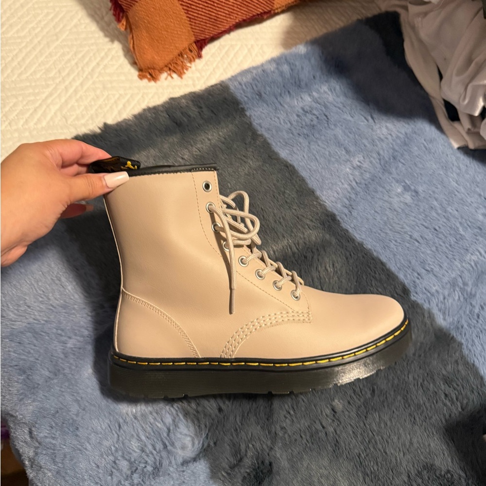 Dr. Martens Women's Zavala Taupe Boot - Picture 9 of 9